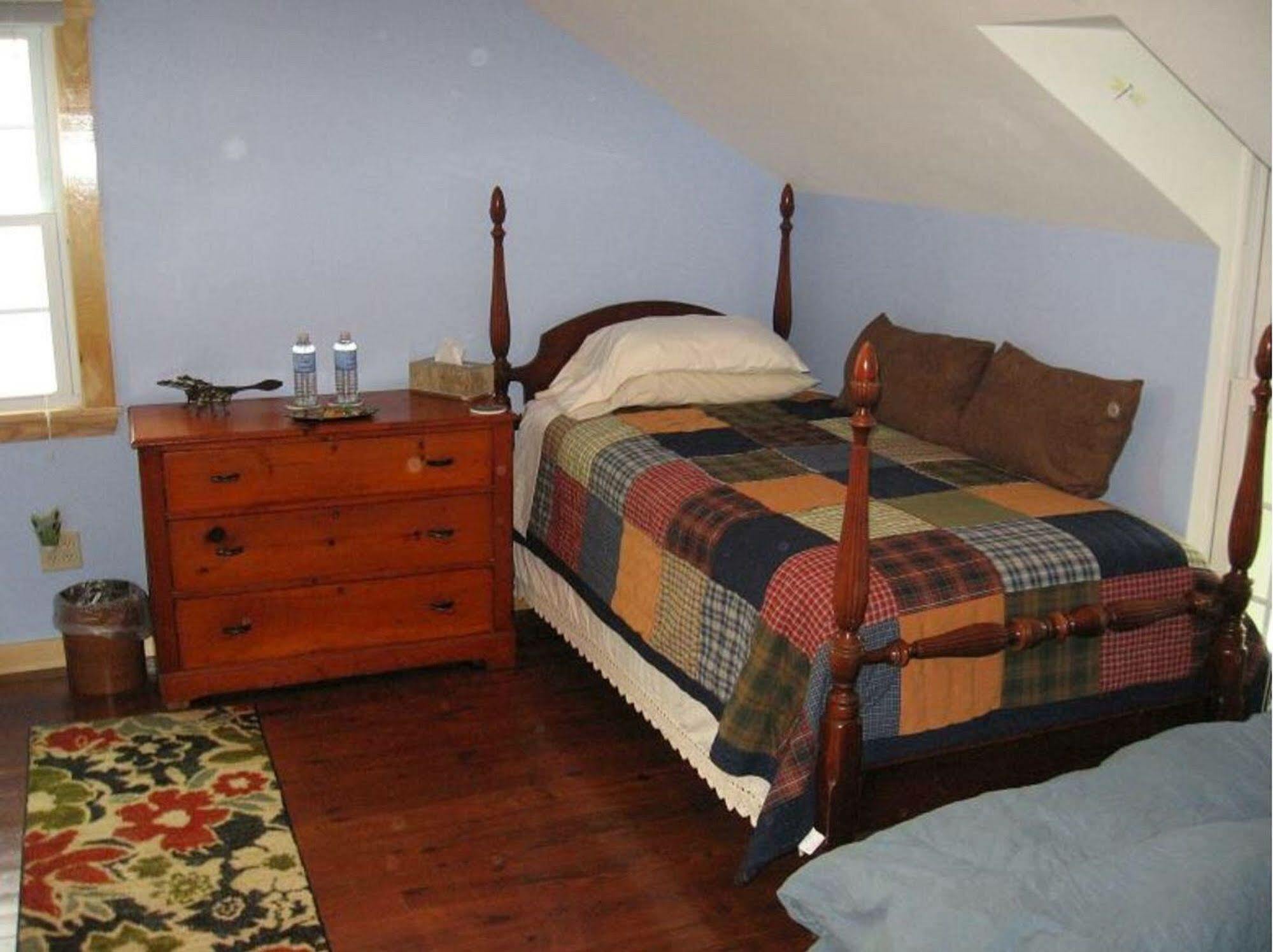 Mariaville Lake B & B Pattersonville Exteriör bild